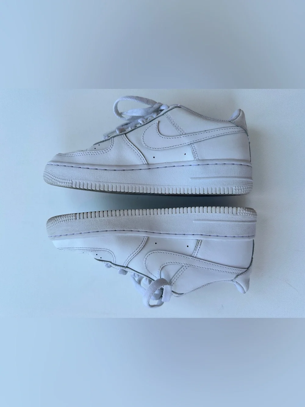 Nike AIR Youth Grade School AF1 White Air Force 1 Kids Athletic Sneakers 4.5